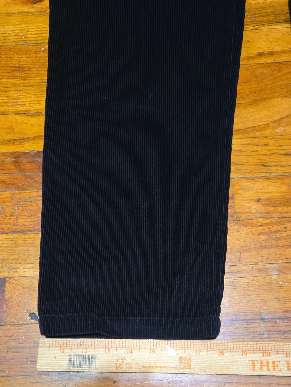 J Crew Oarsman Classic-fit 10-wale corduroy trouser Black 33x32 (31)- NWT